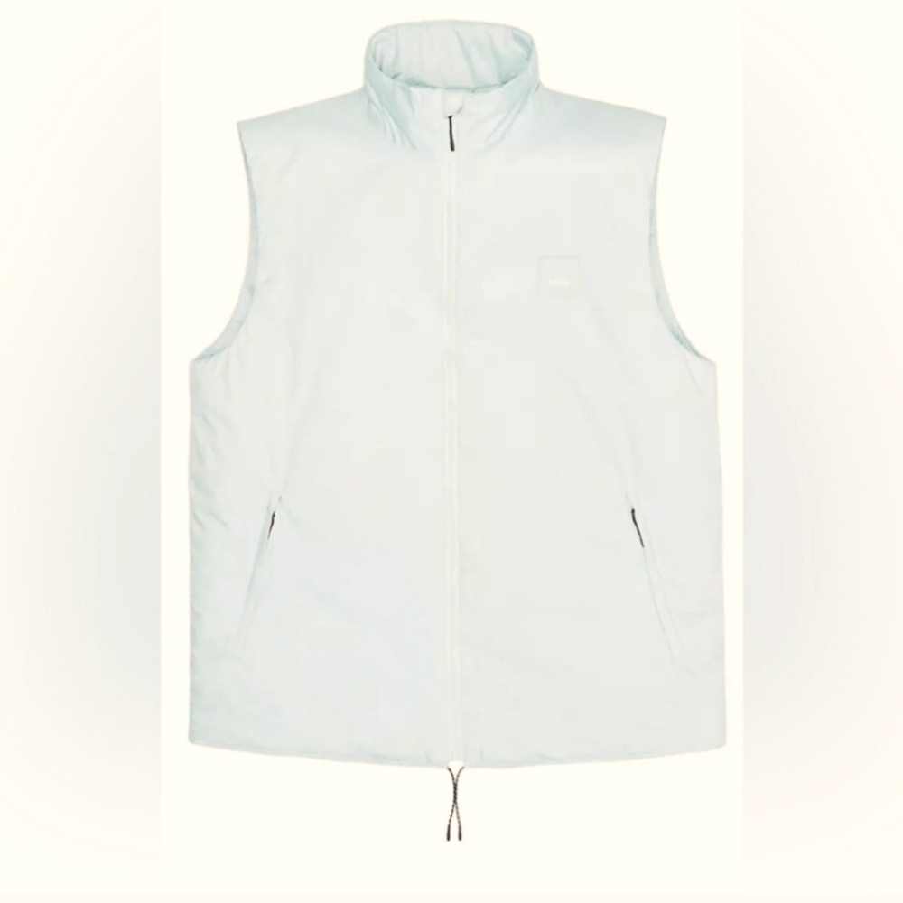 NWT Rains Fuse Waterproof Puffer Vest Unisex Sky Medium - Picture 2 of 9